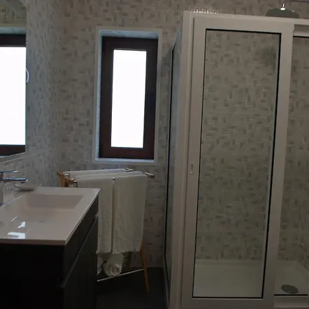 Emunah - No Coracao De Αβέιρο